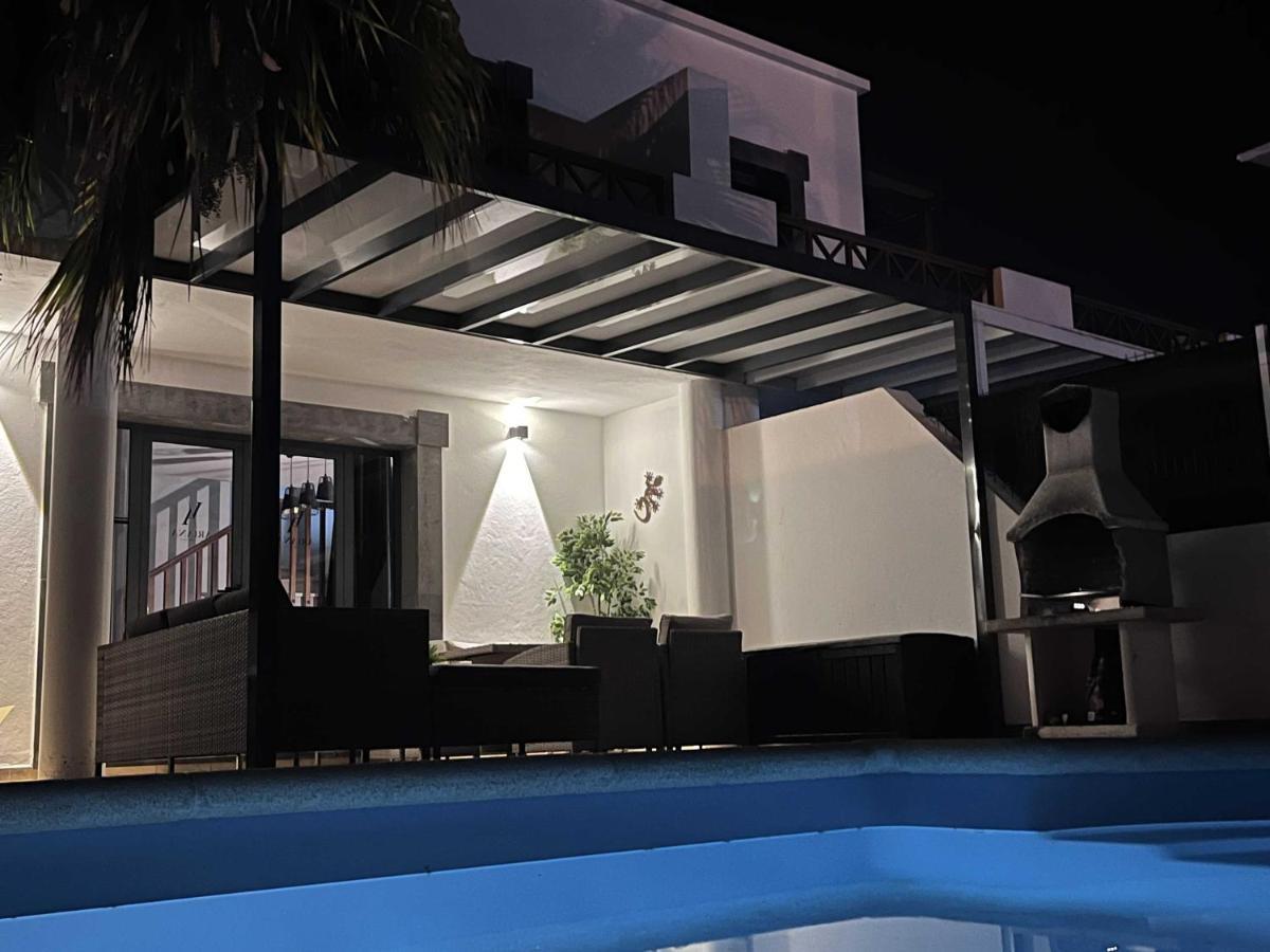 Villa Ariana - Playa Blanca ภายนอก รูปภาพ